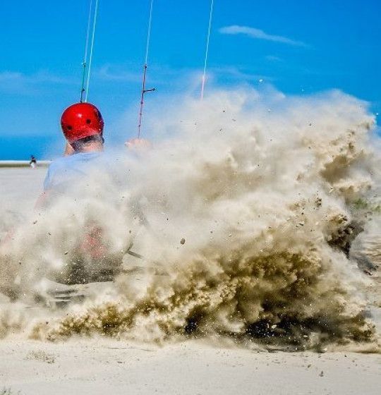 Buggie op het strand van Schier