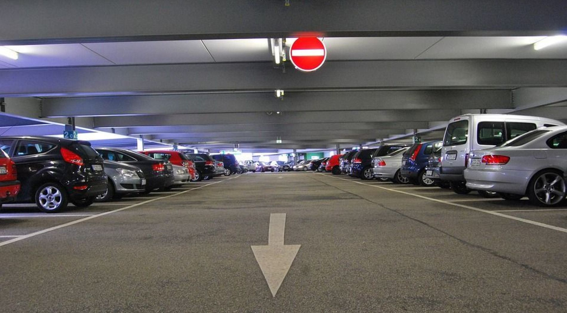 Parkeren in Lauwersoog veerhaven