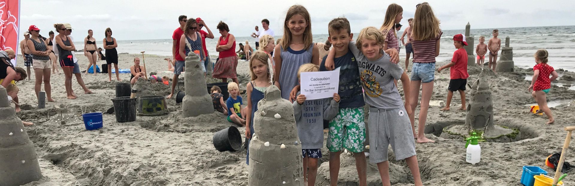 zandkastelen op Schiermonnikoog