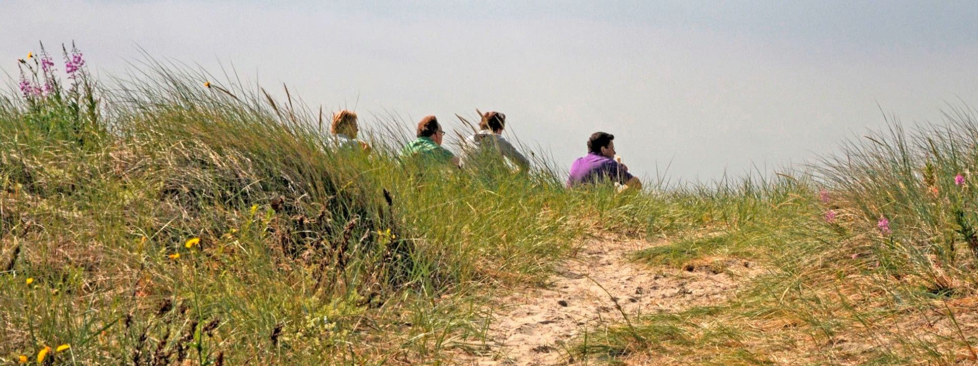 het brede strand op Schiermonnikoog